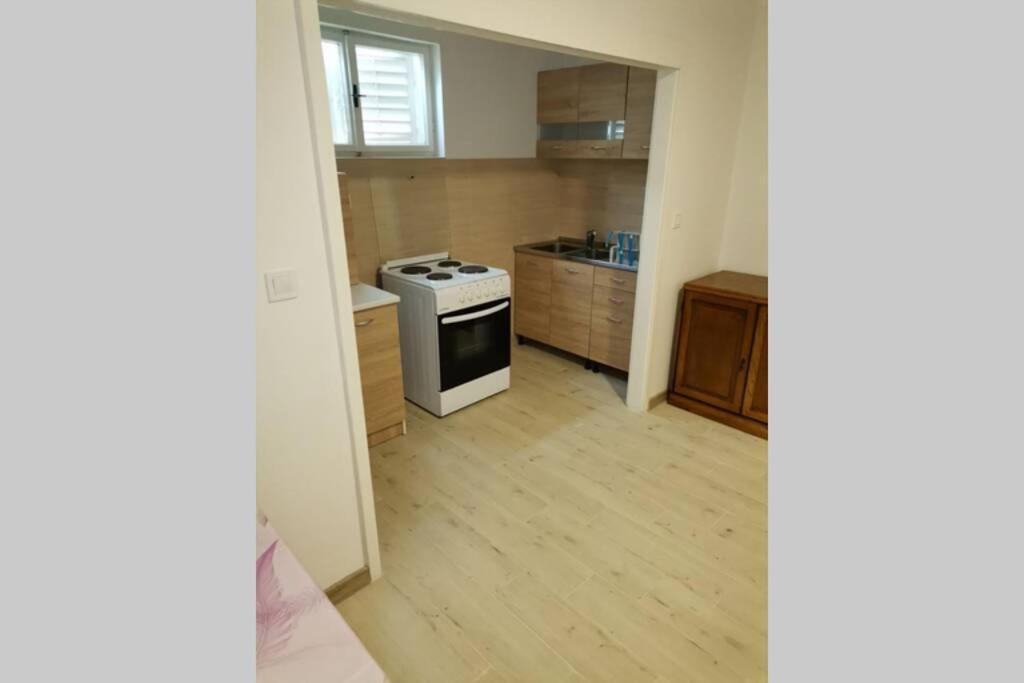 Apartman Danica Херцег-Нови Экстерьер фото